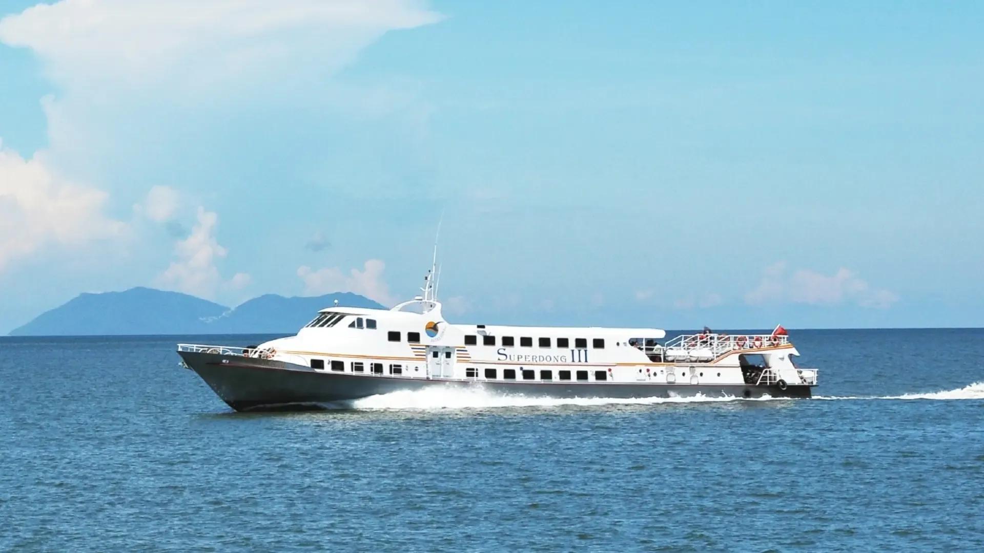 Combo hòn tre vé tàu cao tốc khứ hồi