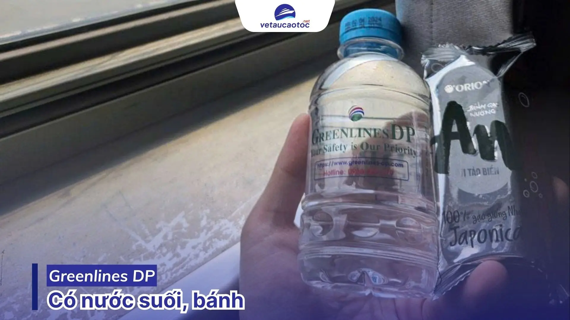 Greenlines DP có trang bị nước suối cho hành khách