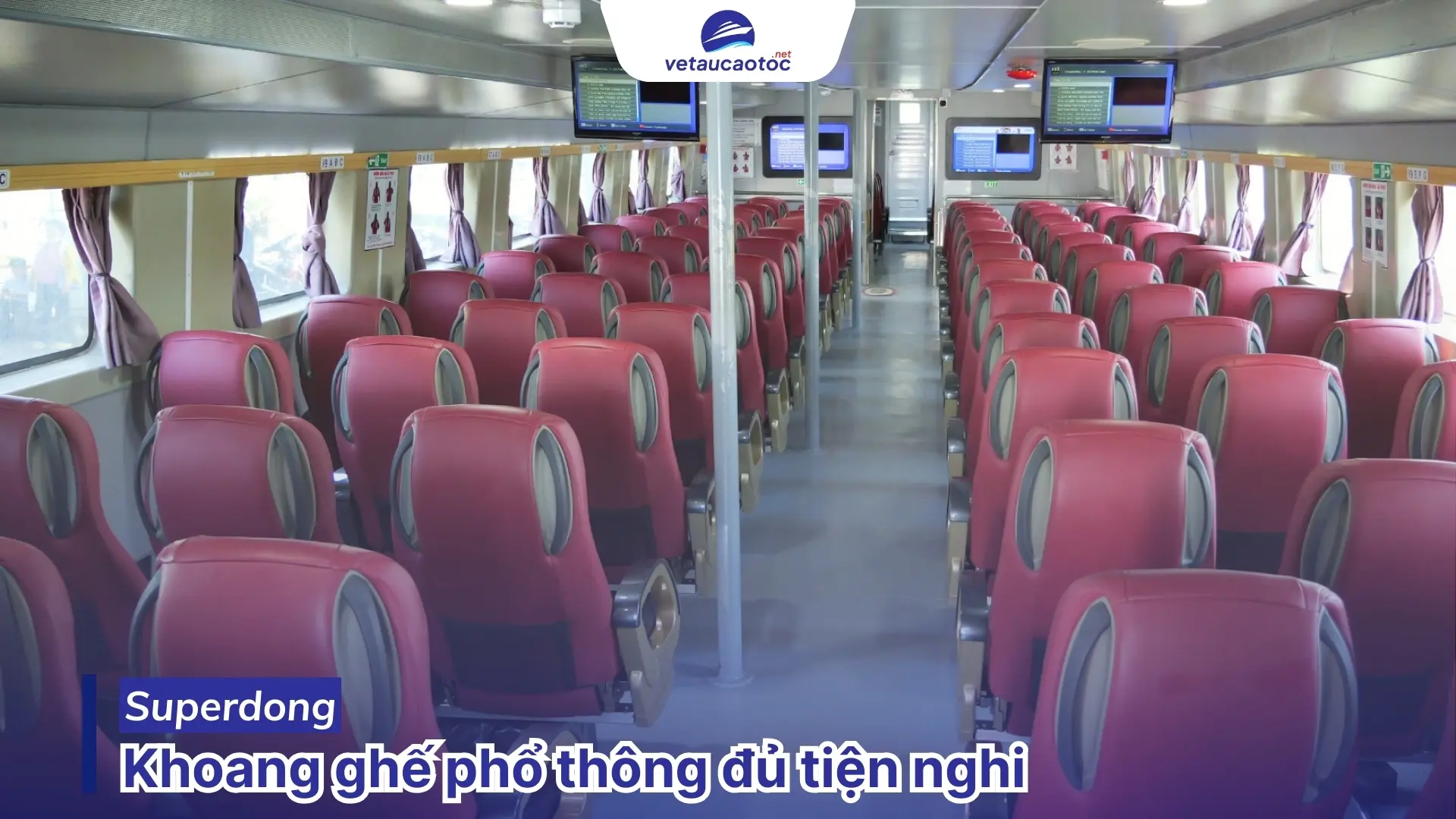 Khu vực ghế rộng rãi, đủ tiện nghi