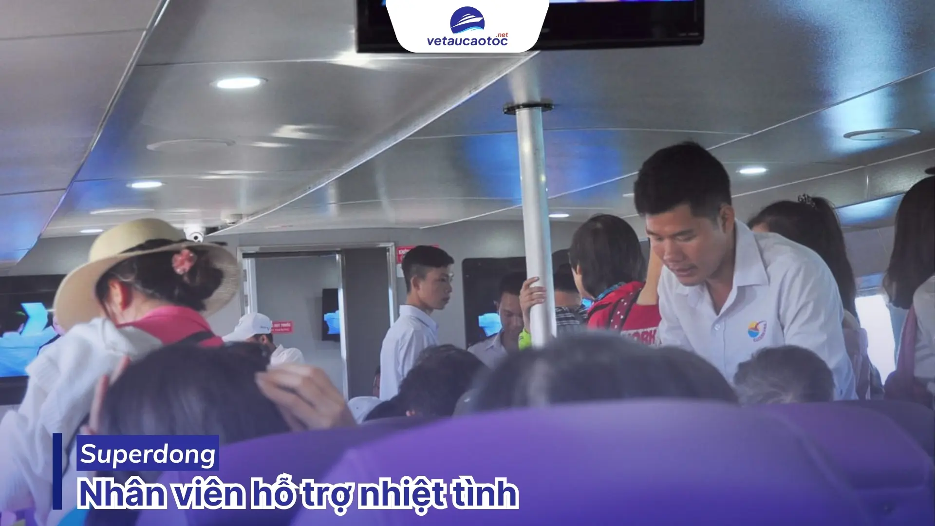 Nhân viên tàu Superdong Rạch Giá Nam Du nhiệt tình