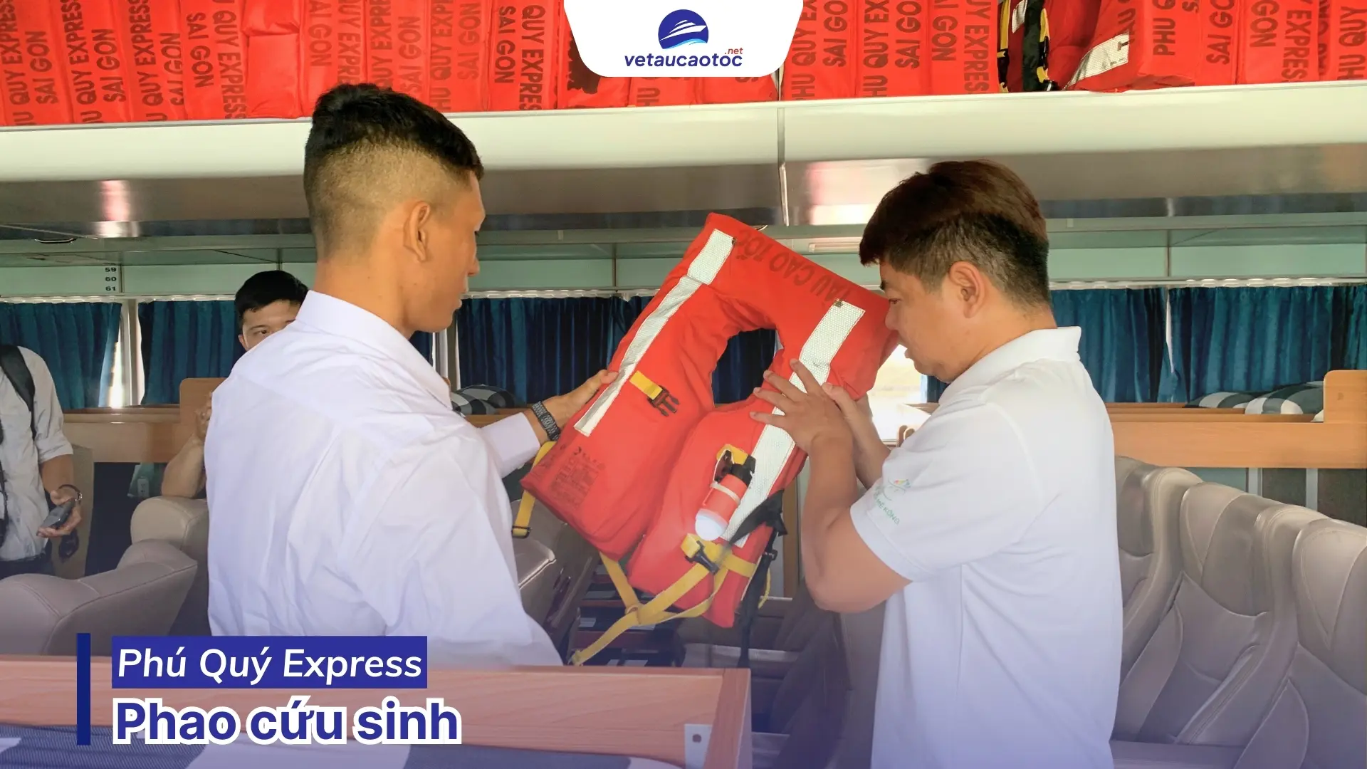 Tàu Phú Quý Expres trang bị phao cứu sinh