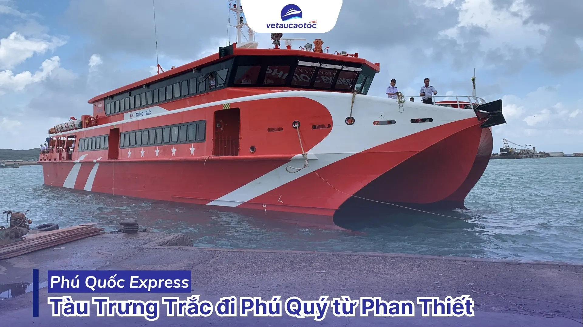 Tàu Trưng Trắc đi Phú Quý từ Phan Thiết